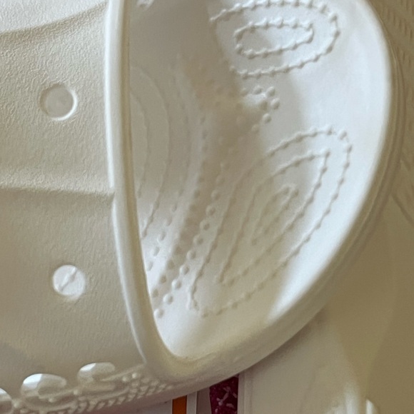 Crocs Classic White Slide Sandals - Picture 6 of 15